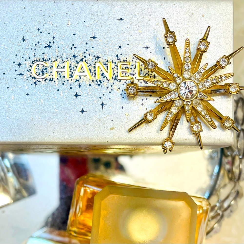 Women’s 💫brooch ⭐️🌟